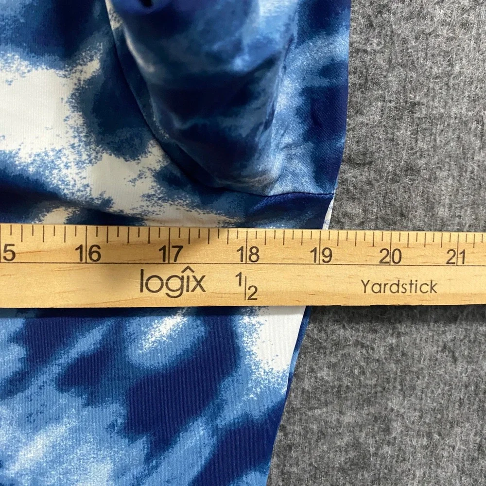 Lands End Swim Top Rash Guard Women M Petite Blue Tie Dye Stretch Beach Vacation